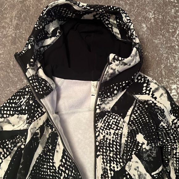 LULULEMON Rare Print Static Mist Scuba III Sweatshirt Hoodie Jacket—SZ. 4 - Picture 8 of 11